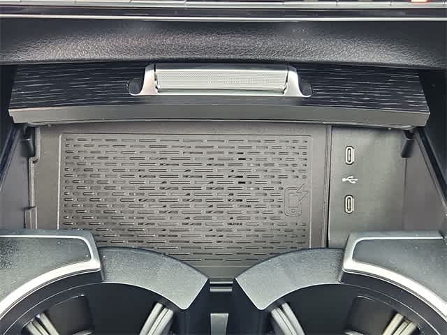 Thumbnail: 2025 Mercedes-Benz GLE - 34