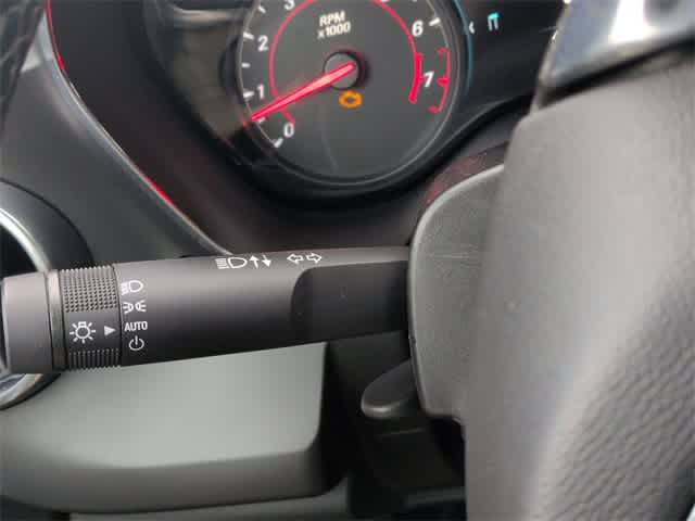 Thumbnail: 2018 Chevrolet Camaro - 26