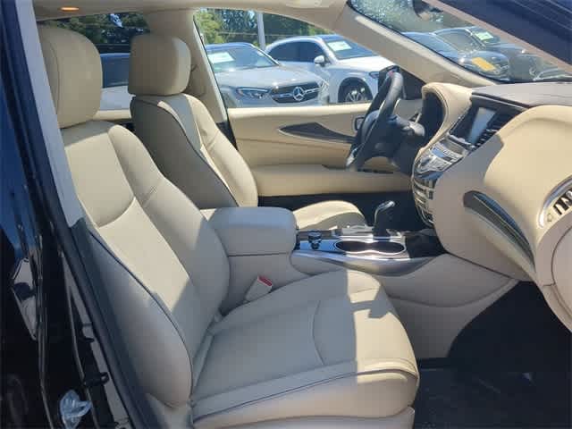 Thumbnail: 2020 INFINITI QX60 - 24