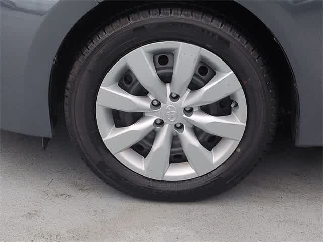 Thumbnail: 2016 Toyota Corolla - 13