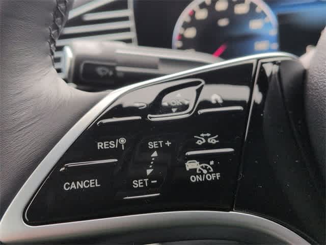 Thumbnail: 2026 Mercedes-Benz GLE - 25