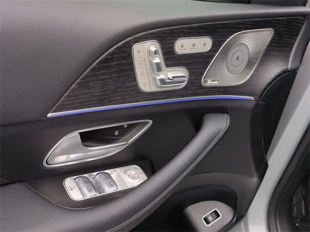 Thumbnail: 2026 Mercedes-Benz GLE - 17