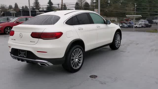 Thumbnail: 2022 Mercedes-Benz GLC - 8