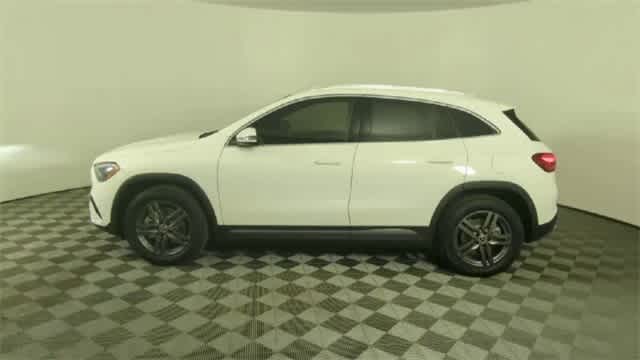 Thumbnail: 2026 Mercedes-Benz GLA - 5