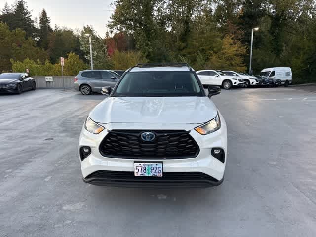 Thumbnail: 2024 Toyota Highlander - 2