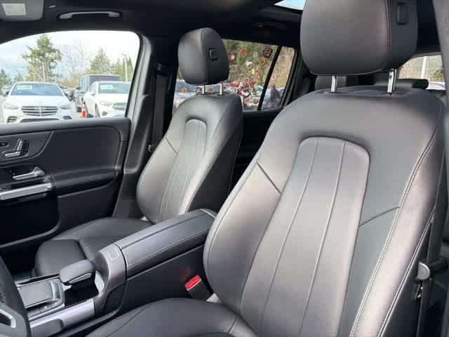 Thumbnail: 2021 Mercedes-Benz GLB - 13