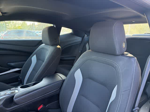 Thumbnail: 2019 Chevrolet Camaro - 12