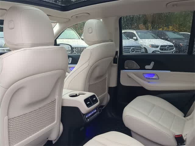 Thumbnail: 2026 Mercedes-Benz GLS - 18