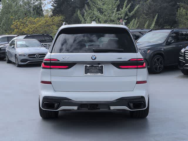 Thumbnail: 2024 BMW X7 - 7