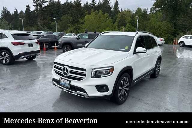 Thumbnail: 2022 Mercedes-Benz GLB - 1
