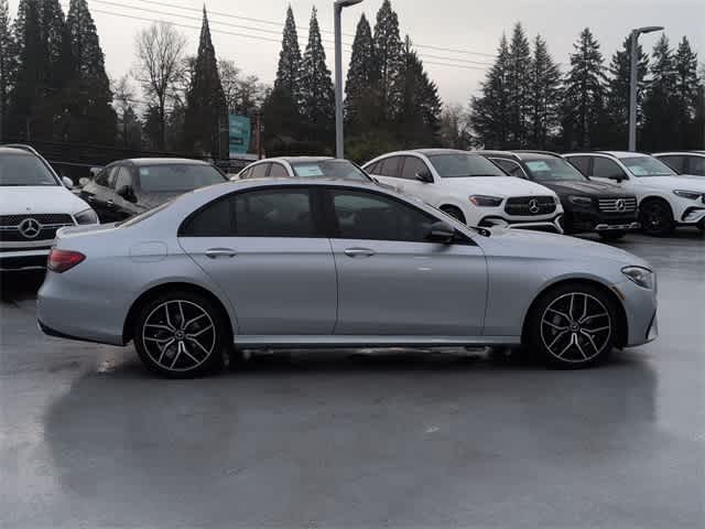 Thumbnail: 2022 Mercedes-Benz E-Class - 9