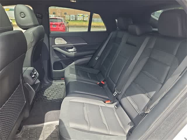 Thumbnail: 2025 Mercedes-Benz GLE - 21