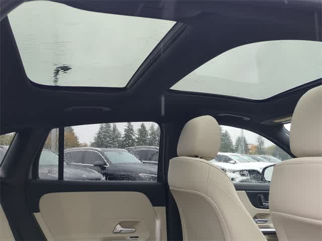 Thumbnail: 2025 Mercedes-Benz GLA - 23