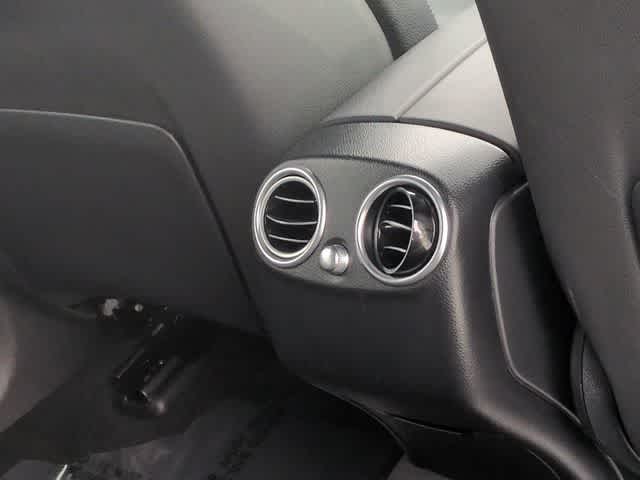 Thumbnail: 2021 Mercedes-Benz GLC - 21