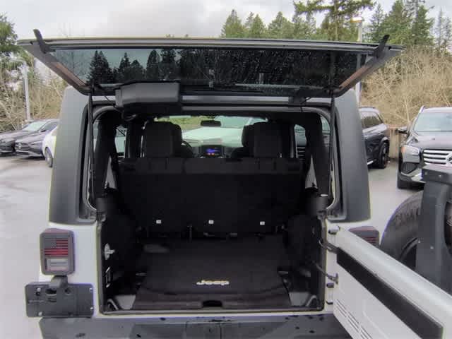 Thumbnail: 2016 Jeep Wrangler - 36