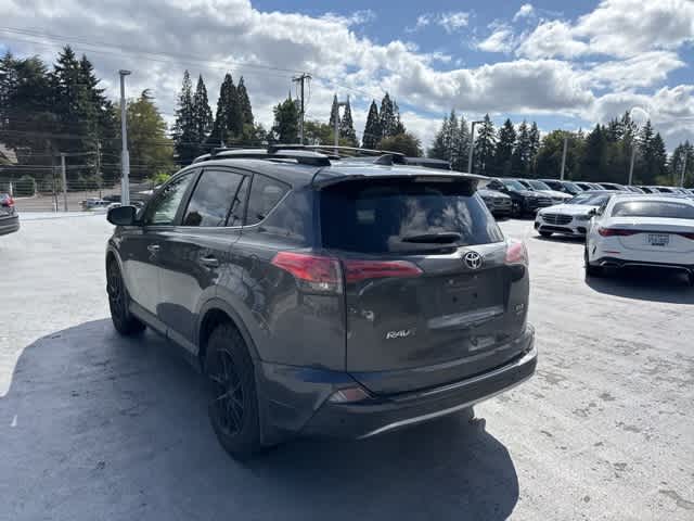 Thumbnail: 2017 Toyota RAV4 - 7