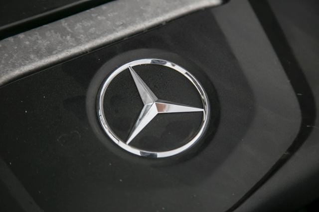 Thumbnail: 2016 Mercedes-Benz C-Class - 28
