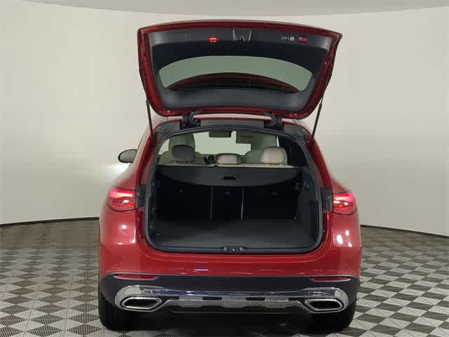 Thumbnail: 2026 Mercedes-Benz GLC - 35