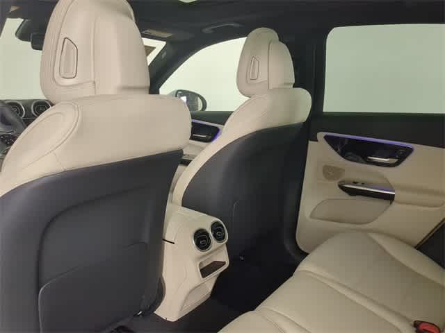Thumbnail: 2026 Mercedes-Benz GLC - 18