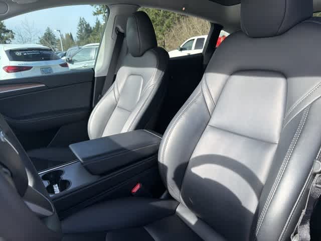 Thumbnail: 2023 Tesla Model Y - 13