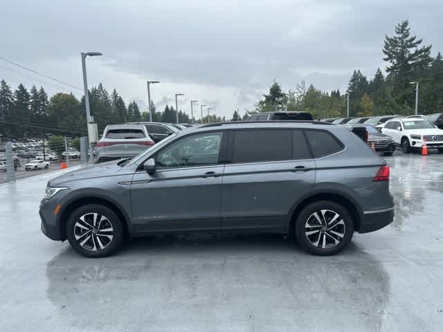 Thumbnail: 2022 Volkswagen Tiguan - 8