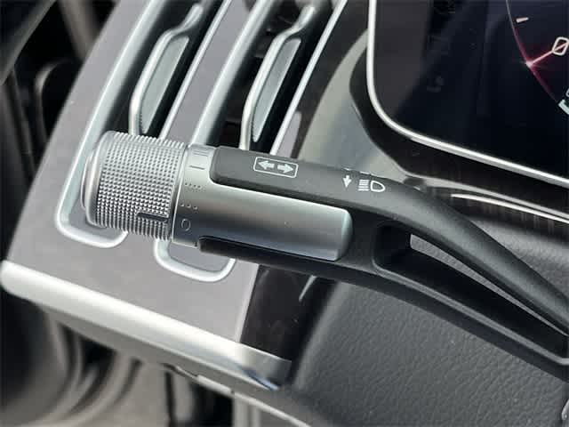 Thumbnail: 2024 Mercedes-Benz S-Class - 27