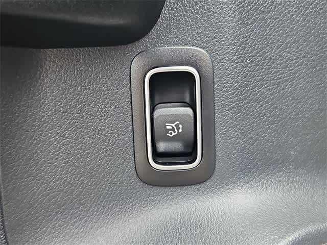 Thumbnail: 2025 Mercedes-Benz GLB - 39