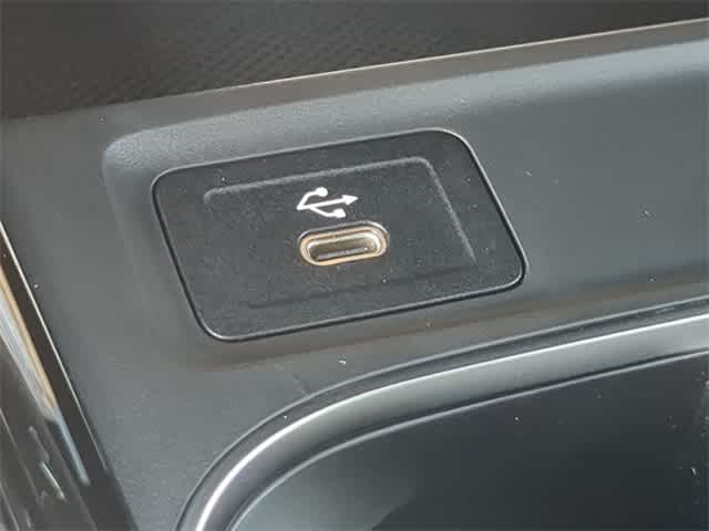 Thumbnail: 2026 Mercedes-Benz GLB - 30