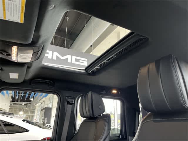 Thumbnail: 2023 Mercedes-Benz G-Class - 18