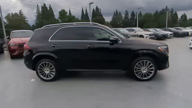 Thumbnail: 2025 Mercedes-Benz GLE - 9