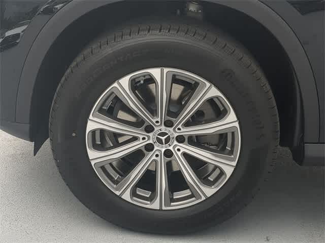 Thumbnail: 2025 Mercedes-Benz GLC - 13