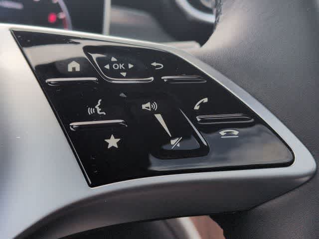 Thumbnail: 2026 Mercedes-Benz GLC - 26