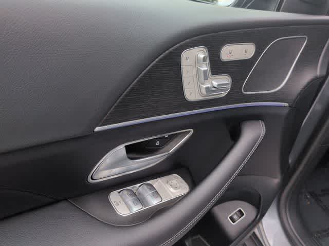 Thumbnail: 2026 Mercedes-Benz GLE - 17