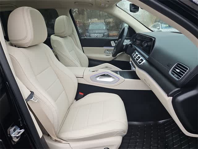 Thumbnail: 2026 Mercedes-Benz GLS - 24