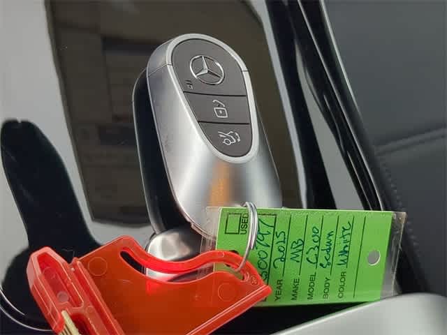 Thumbnail: 2025 Mercedes-Benz C-Class - 35