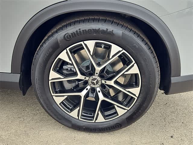 Thumbnail: 2025 Mercedes-Benz GLC - 14