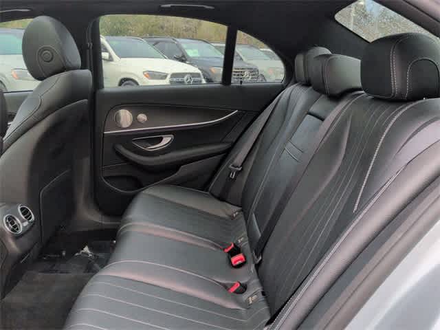 Thumbnail: 2022 Mercedes-Benz E-Class - 20