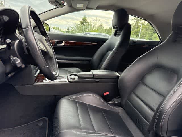 Thumbnail: 2011 Mercedes-Benz E-Class - 13