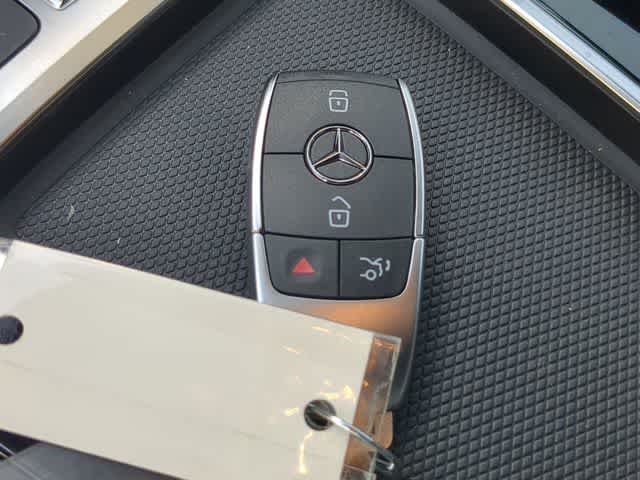 Thumbnail: 2026 Mercedes-Benz GLB - 34