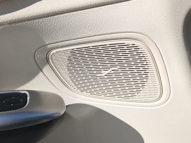 Thumbnail: 2026 Mercedes-Benz GLC - 30