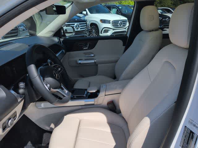 Thumbnail: 2022 Mercedes-Benz GLB - 16