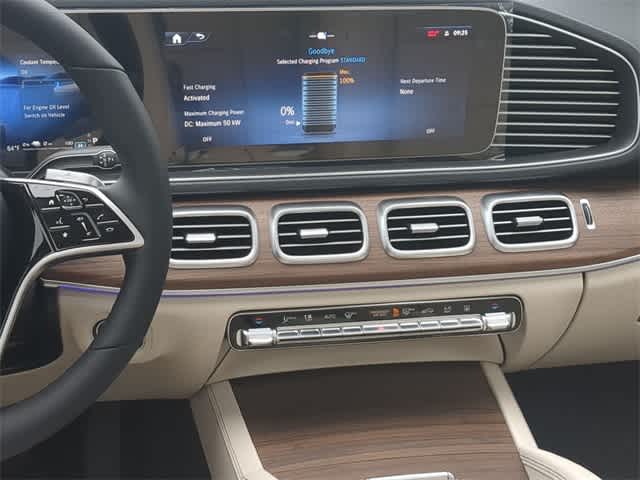 Thumbnail: 2025 Mercedes-Benz GLE - 28