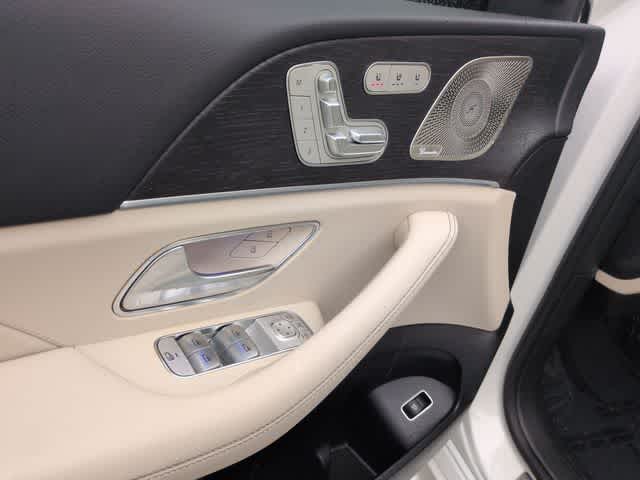 Thumbnail: 2026 Mercedes-Benz GLE - 17