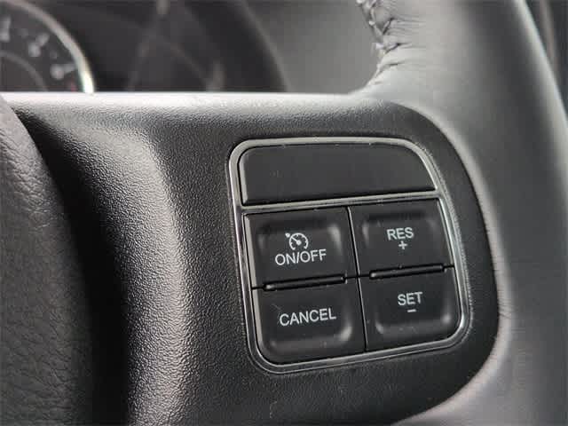 Thumbnail: 2016 Jeep Wrangler - 27