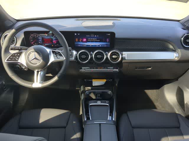 Thumbnail: 2026 Mercedes-Benz GLB - 15