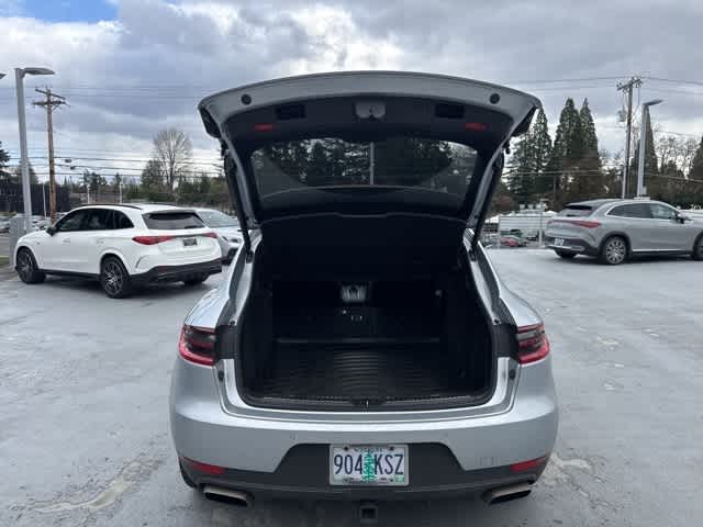 Thumbnail: 2018 Porsche Macan - 9