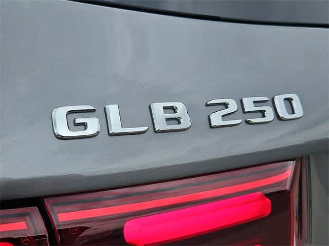 Thumbnail: 2025 Mercedes-Benz GLB - 13