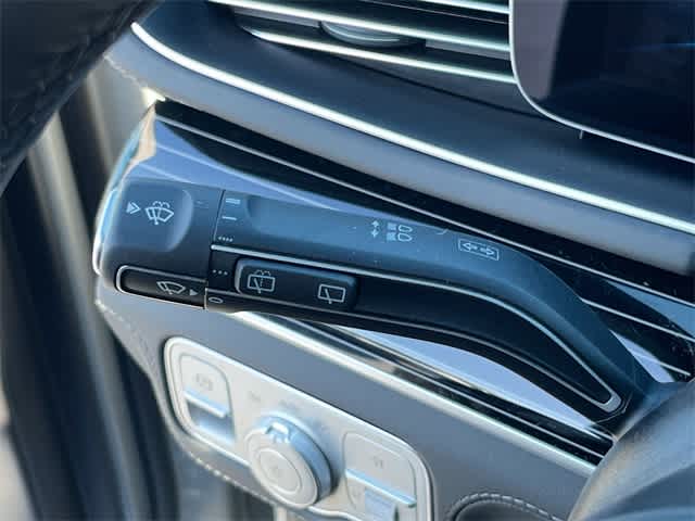 Thumbnail: 2024 Mercedes-Benz GL-Class - 27