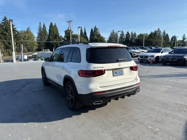 Thumbnail: 2021 Mercedes-Benz GLB - 7