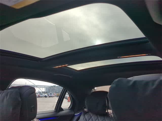 Thumbnail: 2025 Mercedes-Benz S-Class - 20